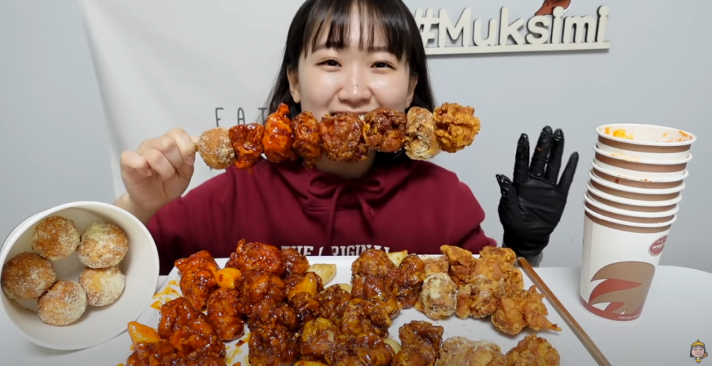 뭐 먹을지 고민될 땐 다 시키자!